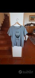 T-shirt in cotone "Beards are cool"