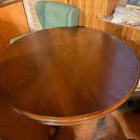 Tavolo in legno