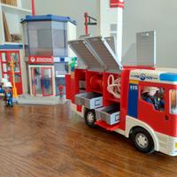 Playmobil stazione pompieri e autopompa 