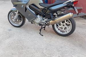 BMW 800