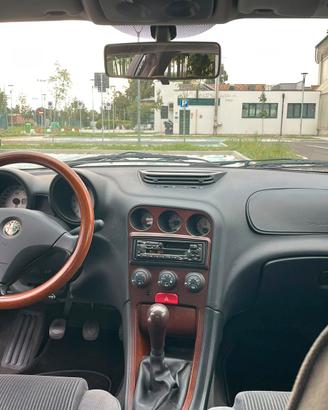 Alfa 156