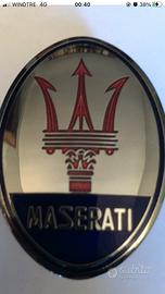 Stemma Maserati metallo ex Atelier Gino Basilea