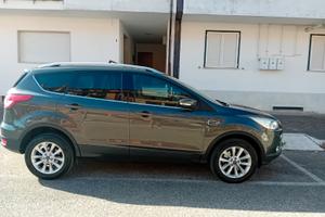 FORD Kuga 2ª serie - 2016