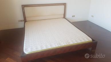 Struttura letto matrimoniale
