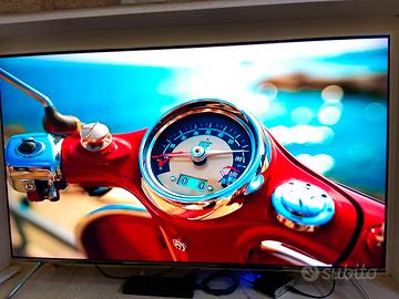 smart TV Philips 43 pollici 4K 
