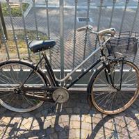 bicicletta fatta a mano