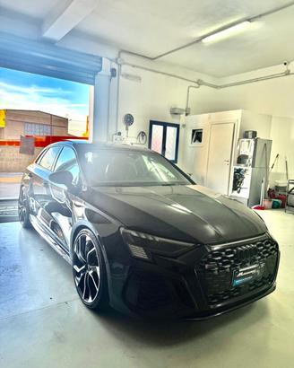 Audi A3 RS 3 SPB TFSI quattro S tronic