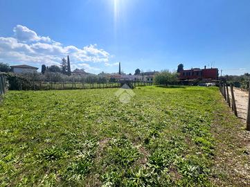 TER. RESIDENZIALE A FRASCATI