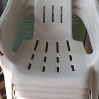 Sedie da giardino e carrello portavivande