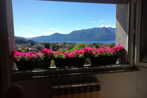 Villa in venduta in zona collinare LUINO