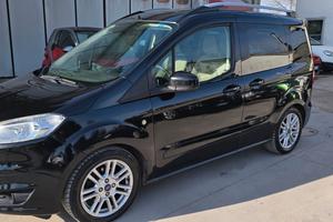 Ford Tourneo Courier 1.5 TDCI 75 CV Titanium