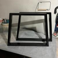 Coppia gambe tavolo a forma trapezoidale in ferro