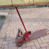 pompa da cantina vintage 