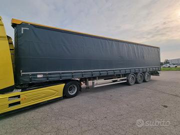 Semirimorchio centinato