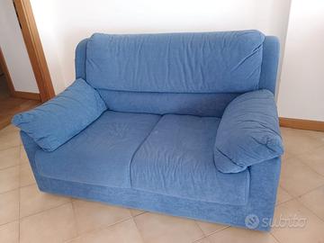 Divano due posti