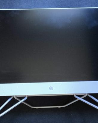 HP All-in-One 24" AMD Ryzen 3 5300U, 8GB RAM