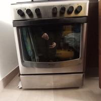 CUCINA Ariston Metano 4 fuochi con forno elettrico