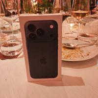 i Phone 17 pro 512gb