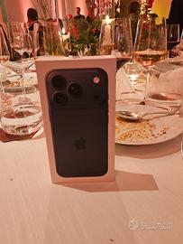 i Phone 17 pro 512gb