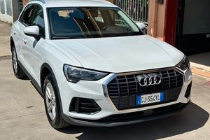 Audi Q3 35 TDI S tronic Business Advanced 73.000KM