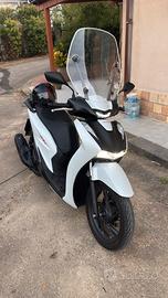 sh 125 sport  2025 immatricolato 2026