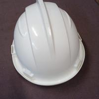 Elmetto omologato da cantiere