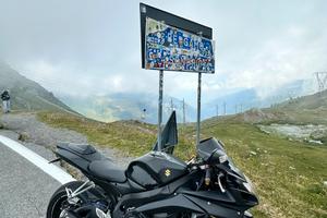 Suzuki gsx r 750