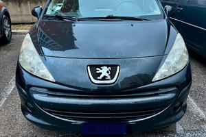 PEUGEOT 207 1.4 HDI XLINE
