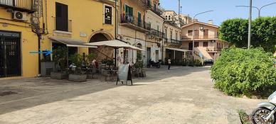 Locale commerciale a Modica centro