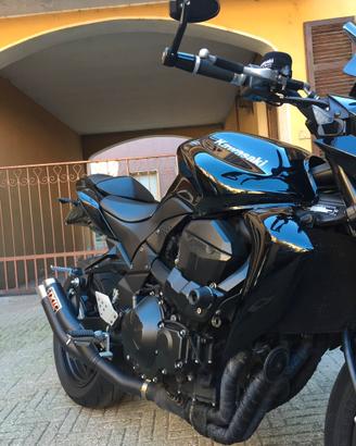 Kawasaki Z750 nera (2009) DEPOTENZIATA a libretto
