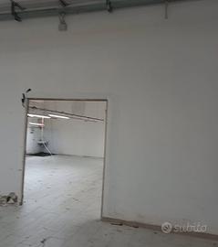 Cartongesso e profili in acciao di supporto gratis