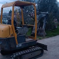 Escavatore Volvo Ec15B