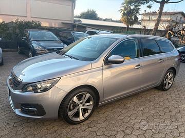Peugeot 308 PureTech Turbo 130 S&S Allure*EURO6*NA