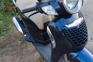 Aprilia scarabeo 200i.e.