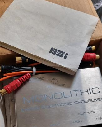 Crossover Monolithic EXO-2b con scatola
