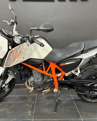 KTM DUKE 690 - 2014