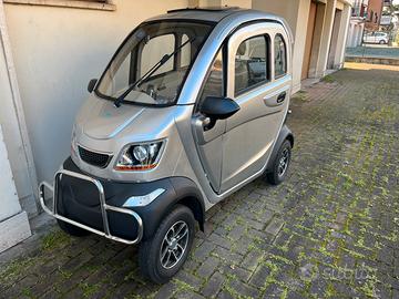 Microcar elettrica no patente