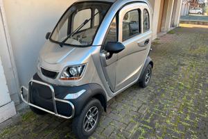Microcar elettrica no patente