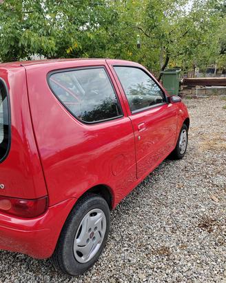 Fiat 600 benzina