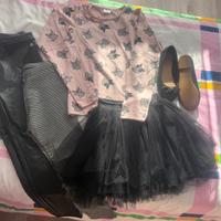 Abbigliamento 8/9anni + scarpine 33 15€