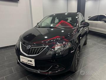 Lancia Ypsilon 1.0 FireFly 5 porte S&S Hybrid Ecoc