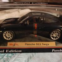 Porsche 911 Targa 1/18