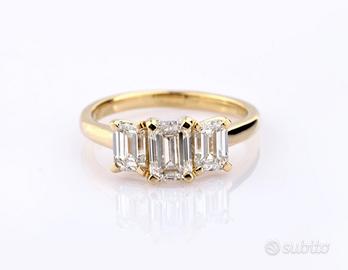 Anello in oro 14 KT con diamante 2,20 ct