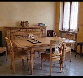 set pranzo perfetto: credenza e tavolo con 4 sedie
