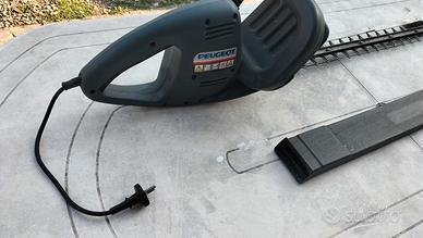 taglia siepi PEUGEOT 500W 70cm lama elettrico 