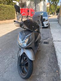 Scooter Sym Symphony SR 50