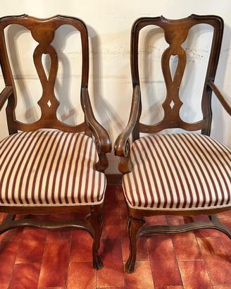 Coppia poltroncine in noce in stile ‘700
