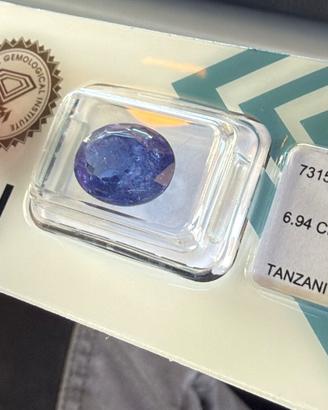 Tanzanite Naturale 6.94 ct - Certificata IGI - Sig