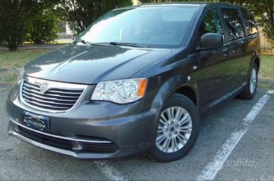 Lancia Voyager
