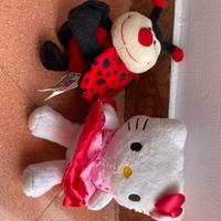 2 peluche hello kitty e lelly